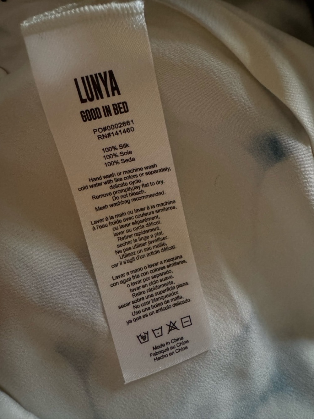 NEW Lunya Grace Dines Silk T-Shirt & Shorts PJ Set - Picture 11 of 12